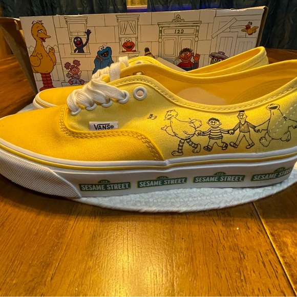 Sesame Street Vans Yellow Sneakers - Picture 2 of 10